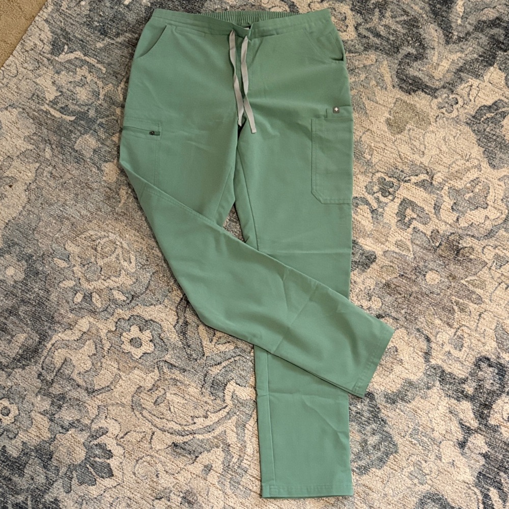 Figs Women’s Yola Skinny Scrub Pants LIMITED EDITION JADE MEDIUM TALL